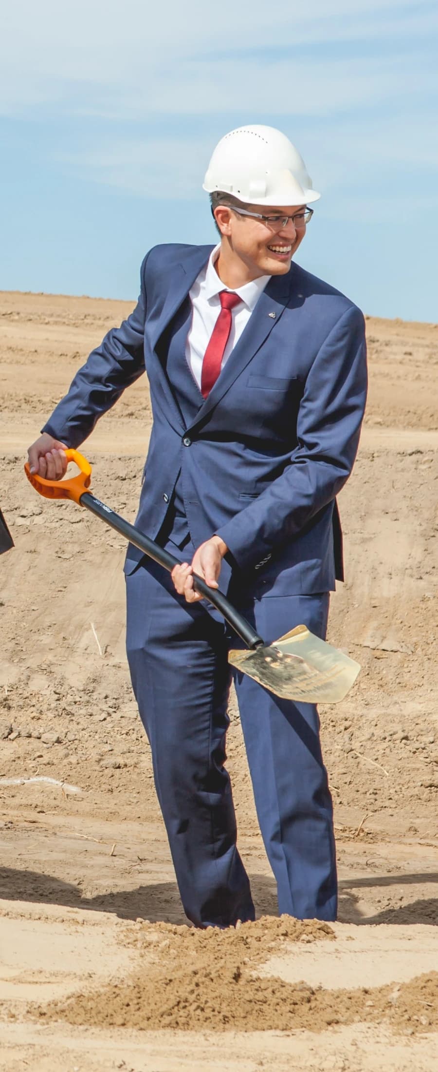 Alexander Socher beim Spatenstich